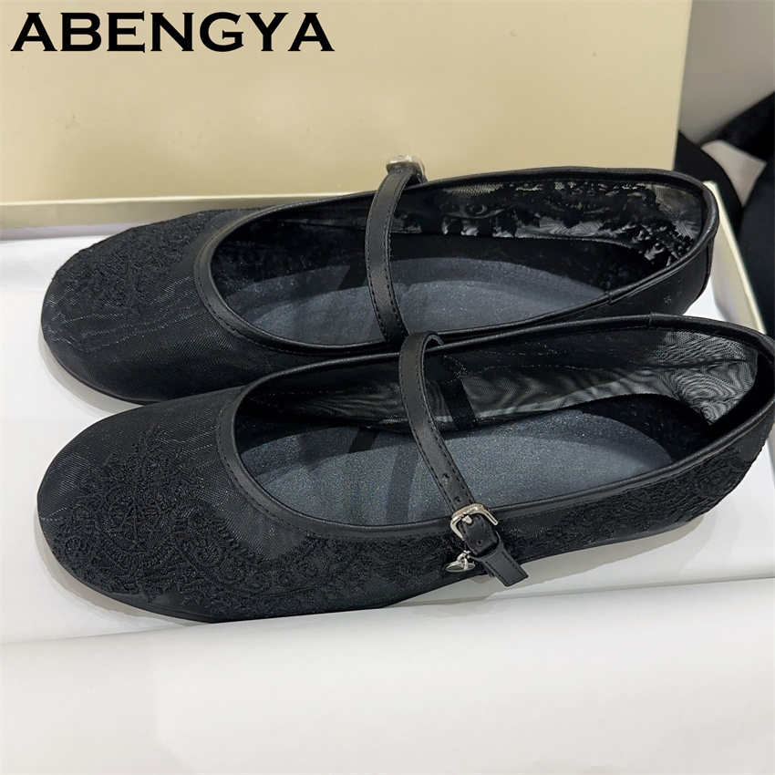 Lace Embroidery Flat Shoes for - đánh giá và giá Embroidery Design