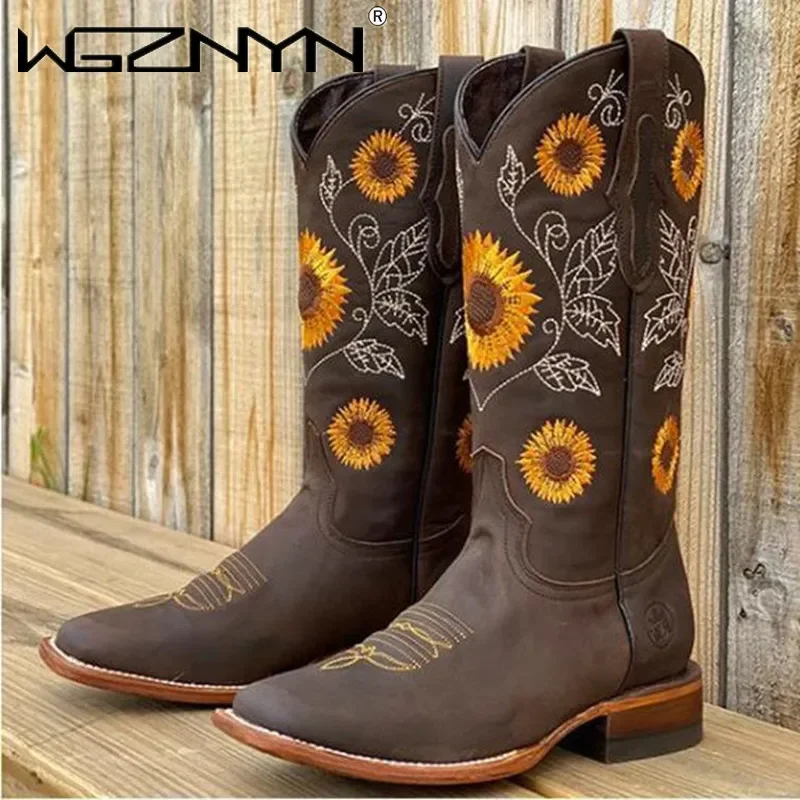Designer Women Coffee Brown Em - đánh giá và giá Embroidery Design