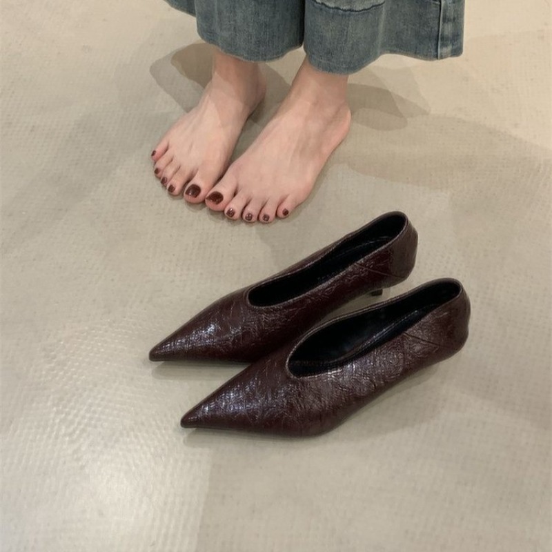 2025 Autumn New Commuter Wind  - đánh giá và giá Embroidery Flat Shoes