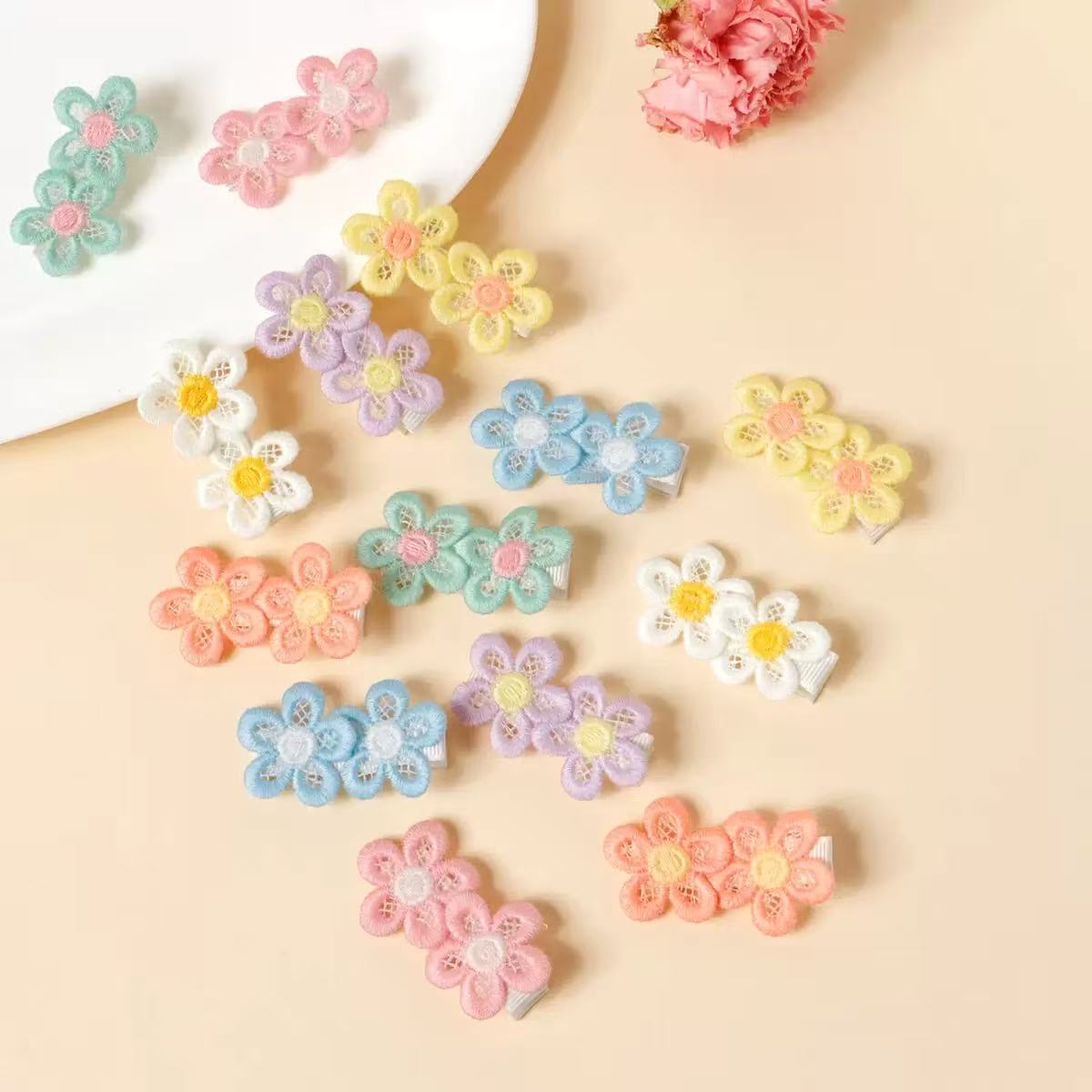 14pcs Embroidery Little Daisy  - đánh giá và giá Embroidery Daisy