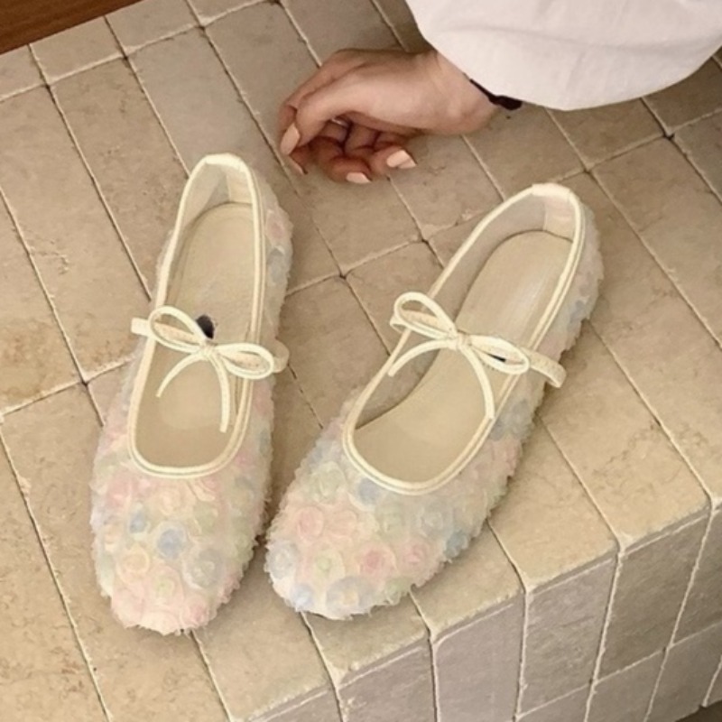 Gentle New Chinese Rose Mesh M - đánh giá và giá Embroidery Flat Shoes