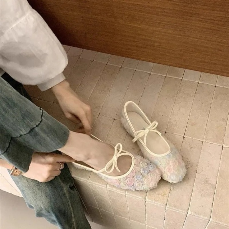 Gentle New Chinese Rose Mesh M - đánh giá và giá Embroidery Flat Shoes